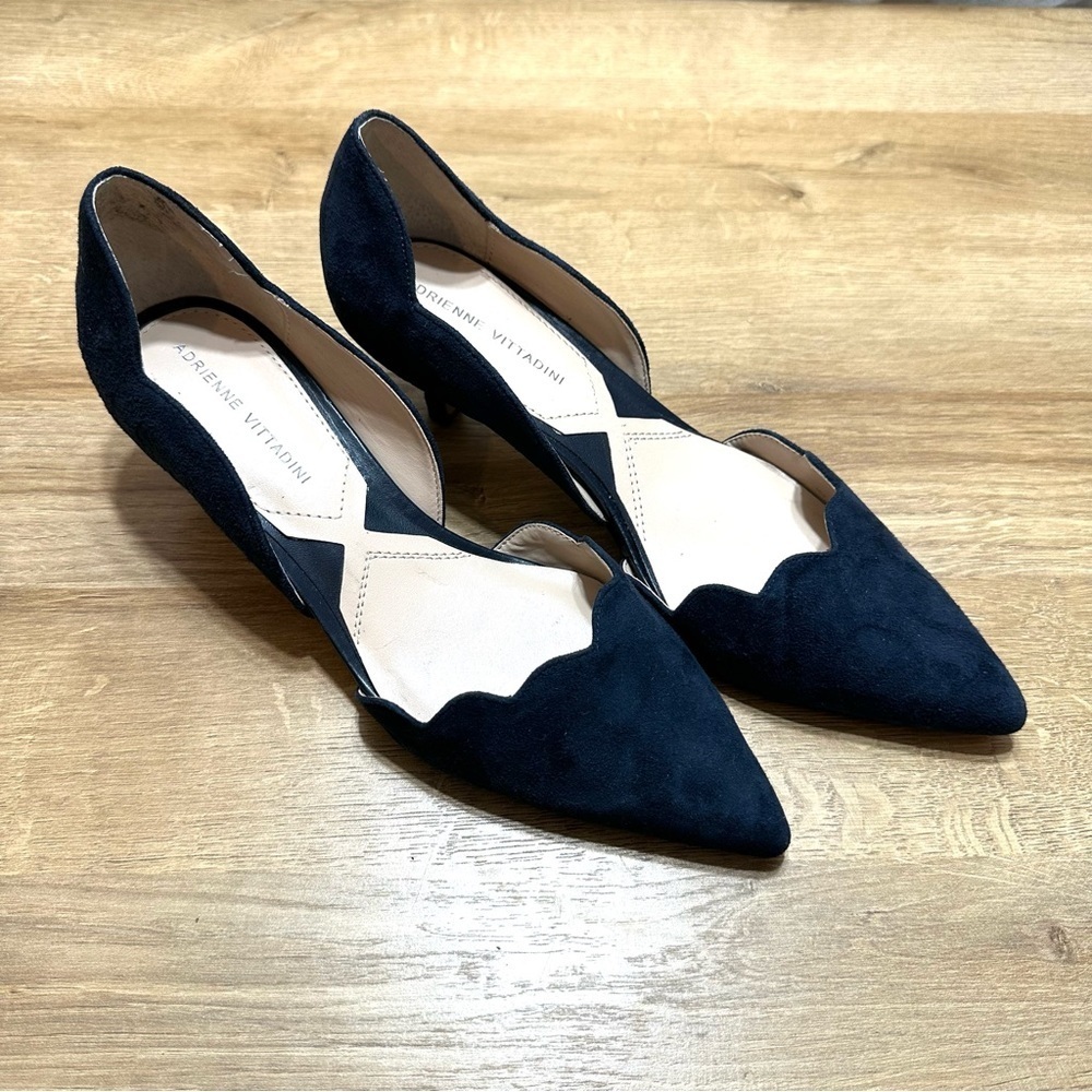 Adrienne Vittadini Keala Suede Heel‎ Serene D'Orsay Scalloped Edge Pump Office